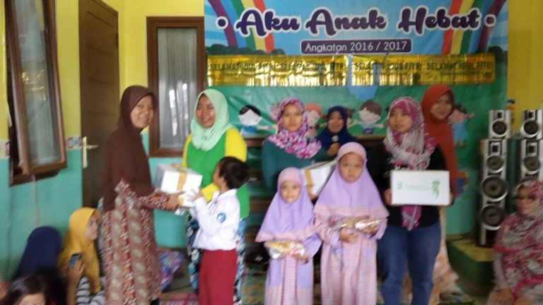 DPC PKS Bekasi Selatan Santuni Dhuafa