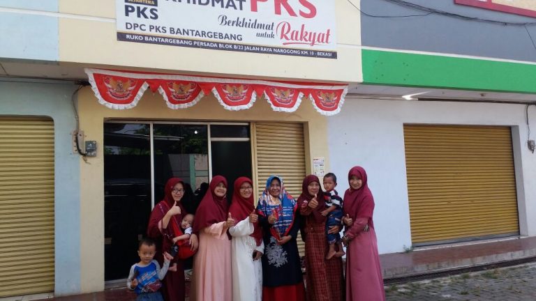 Tokoh Perempuan Bantar Gebang Siap Jaga Ketahanan Keluarga