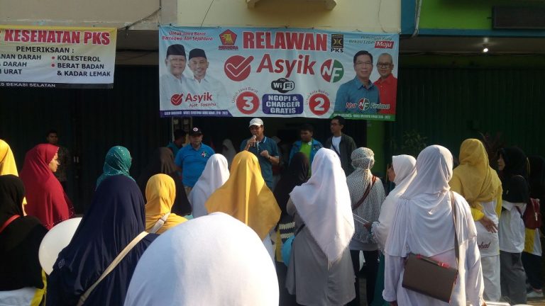 Nur Supriyanto Beri Semangat kepada Relawan di Bekasi Selatan