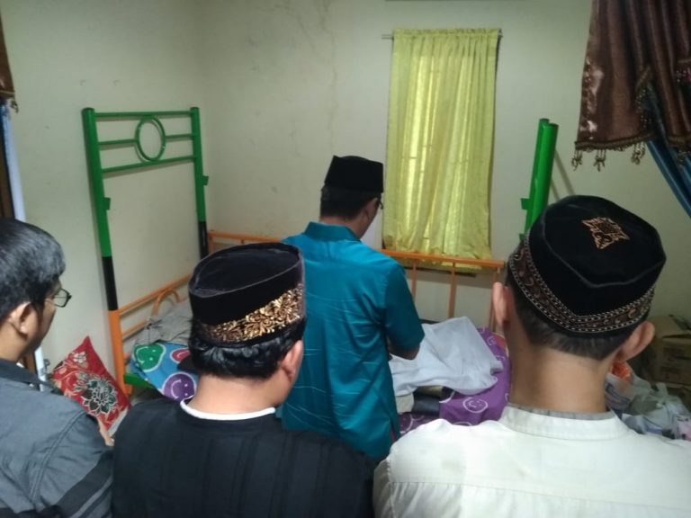Nur Supriyanto Melayat Almarhumah Ibunda Ketua DPC PKS Bekasi Utara