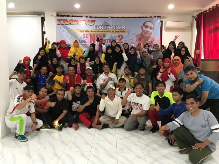Meriahkan Hari Olahraga Nasional, DPD PKS Kota Bekasi Gelar “Training for Trainer” Senam Nusantara