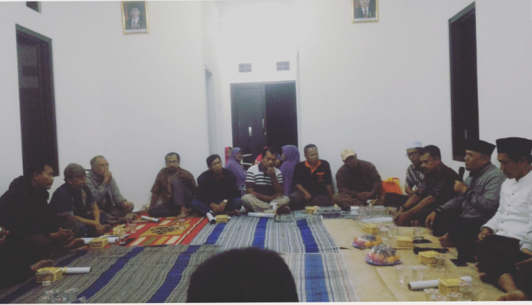 Warga Zamrud Sambut Hangat Heri Koswara dan Heri Aryadi
