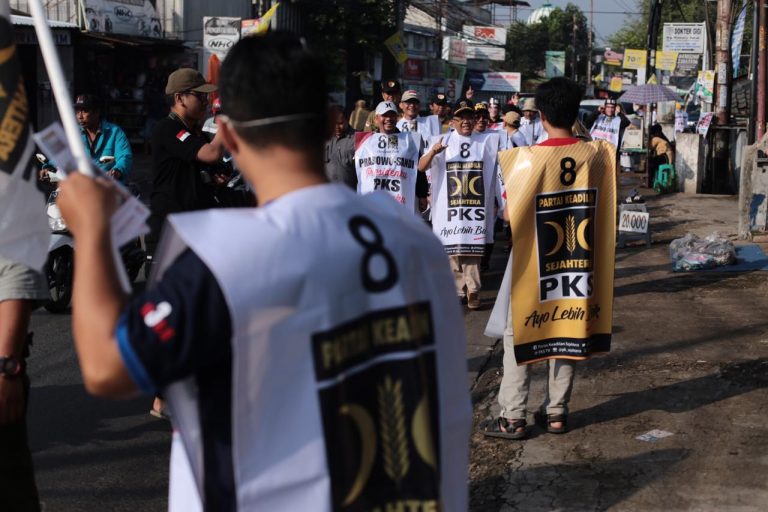 Gelar Flash Mob Serentak, PKS Kota Bekasi Buktikan Soliditas