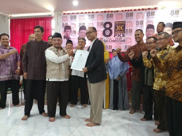Chairoman Djuwono Putro Ditetapkan Sebagai Ketua DPRD Kota Bekasi