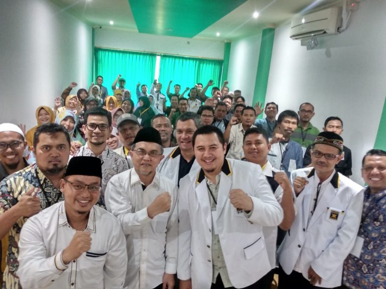Mantapkan Program Kerja, DPC PKS Bekasi Barat Gelar Raker dan Rakerran Gabungan