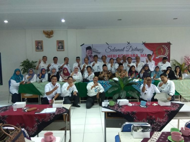 Heri Koswara Pastikan Dana Bantuan Pendidikan SMA/SMK Sampai ke Masyarakat