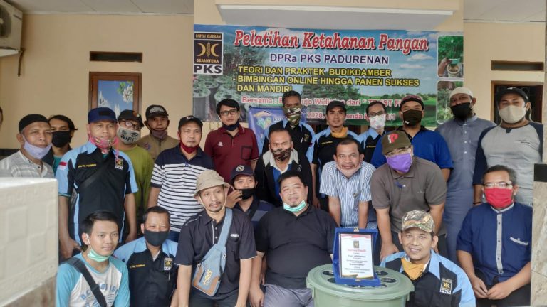 Warga Antusias Ikuti Pelatihan Budikdamber PKS Padurenan