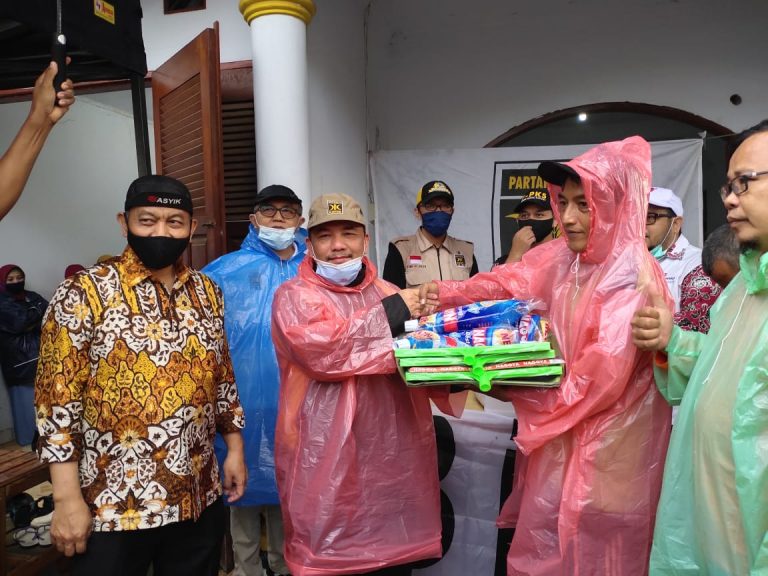 Ketua DPD PKS Kota Bekasi Serap Aspirasi Warga Korban Banjir