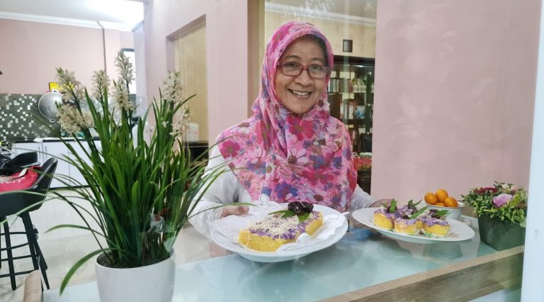 Perwakilan RKI Kecamatan Medan Satria, Meraih Juara 1 Lomba Kreasi Kudapan Takjil Berbahan Dasar Umbi-Umbian