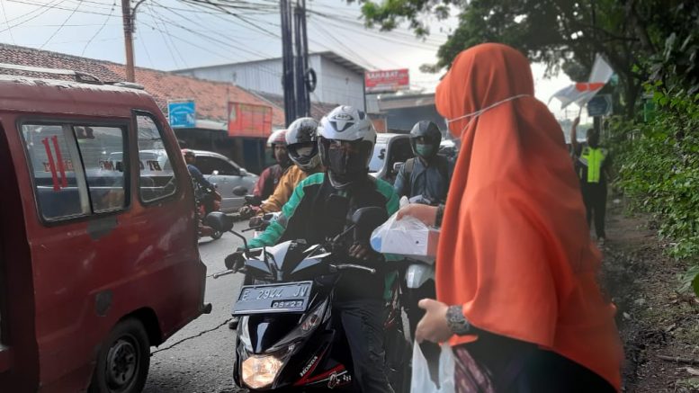 Takjil On The Road