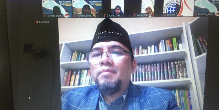 Heri Koswara Resmikan Komunitas Penulis Anak & Remaja Rawalumbu