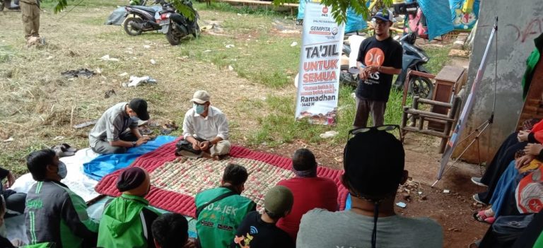 Jalin Kerjasama dengan Komunitas OJOL, DPRa PKS Pedurenan Selenggarakan Buka Bersama