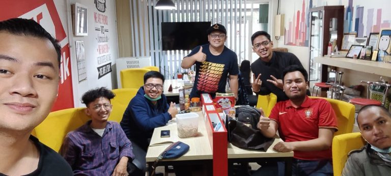 Saiful Fathan Isi Kelas Politik Perdana PKS Muda Kota Bekasi
