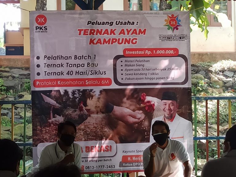 Berikan Peluang Ekonomi, Bidang Tani Nelayan DPD PKS Kota Bekasi Ajak Masyarakat Beternak Ayam