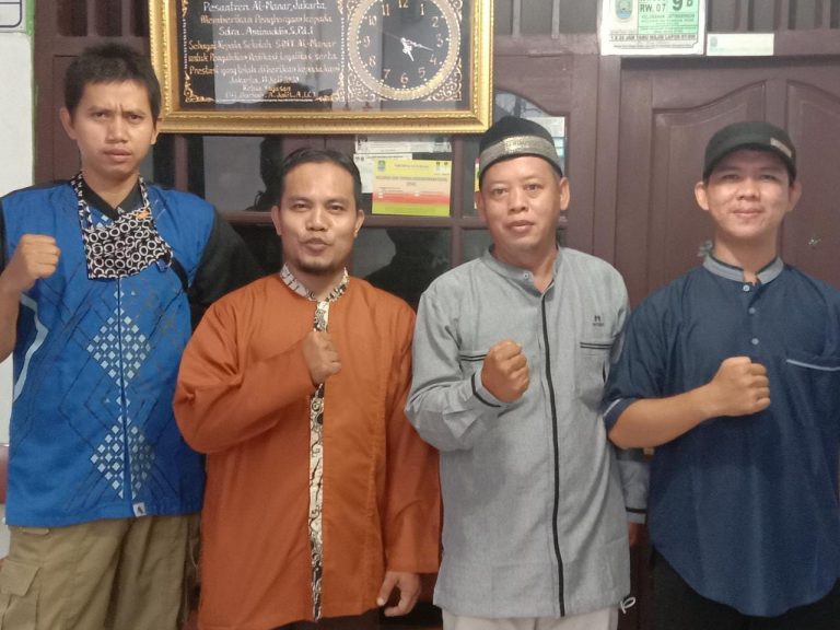 Bang Aminuddin, Guru Ngaji Humoris, yang Ahli Jagal Sapi & Kambing