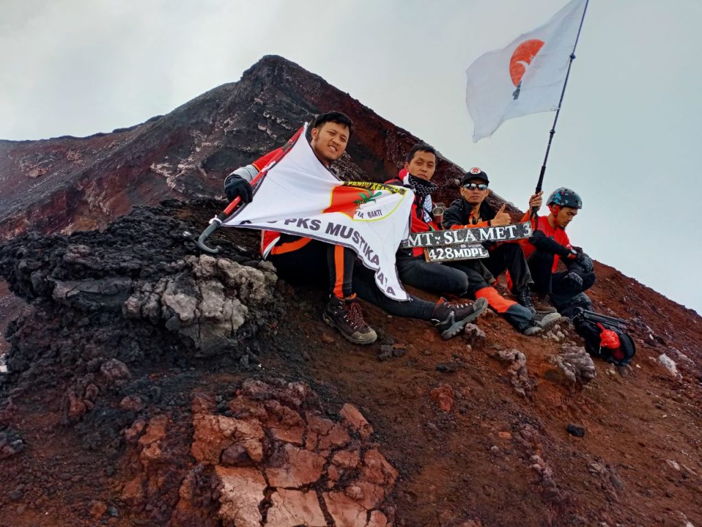 gunung slamet