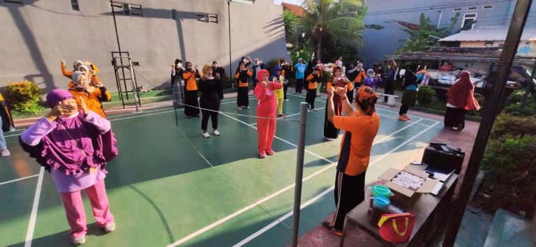 Warga Rindu Senam, PKS Medan Satria Gelar Agenda di RW.09