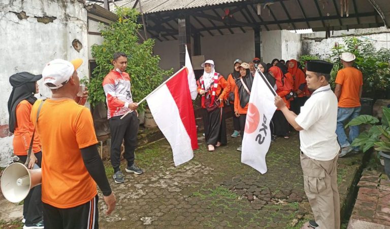 Komunitas Senam Taruna Tiga, Jalan Santai Sambut Milad Partai Keadilan Sejahtera