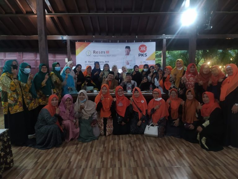 Reses III, Bang HK Banyak Terima Aspirasi Warga Terkait PPDB Kota Bekasi
