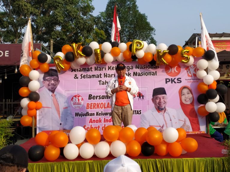 Hadiri Puncak Hari Keluarga dan Anak Nasional, Bang HK: Meski Raih KLA, Kota Bekasi Harus Terus Berbenah