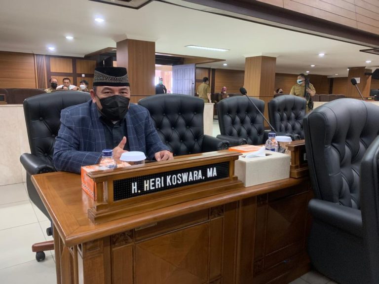 Rapat Paripurna, Heri Koswara Harapkan Hasil Terbaik Dapat Tingkatkan Kinerja untuk Kemakmuran Warga Jawa Barat