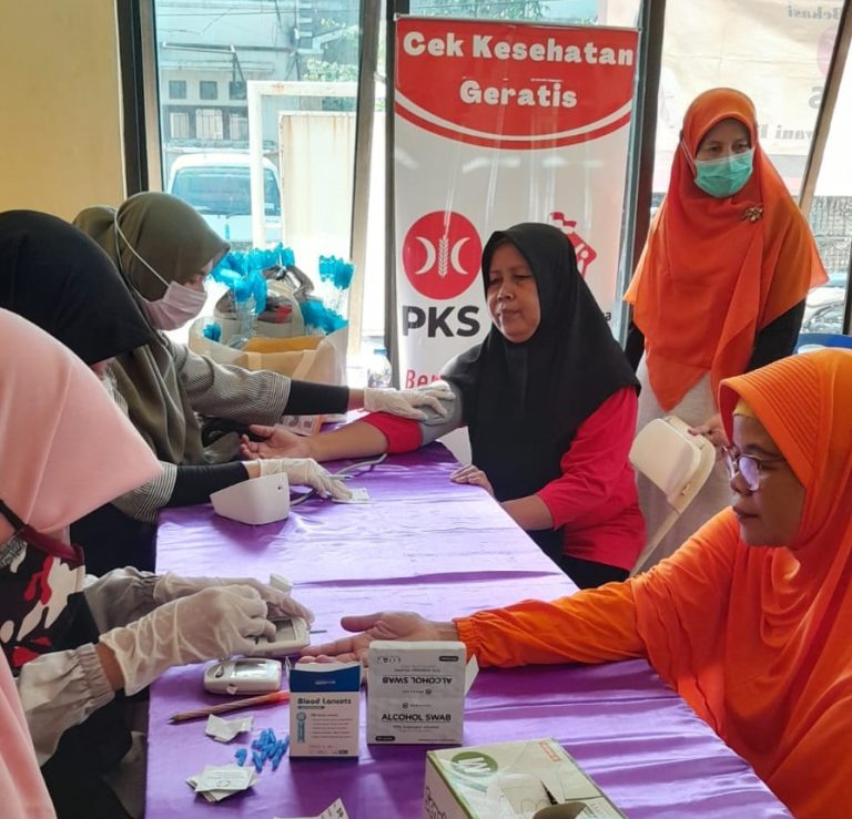 BPKK PKS Bintara Jaya Gelar Pelayanan Kesehatan Gratis dan Penyuluhan Terkait Reproduksi