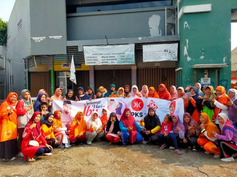 Peringati Hari Ibu, PKS Harapan Mulya Gelar Senam Nusantara dan Games