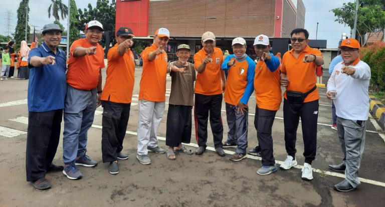 Kakek Usia 74 Tahun Ikut Senam PKS Bekasi Utara: Asyik, Gratis, Gak Harus Pakai Seragam