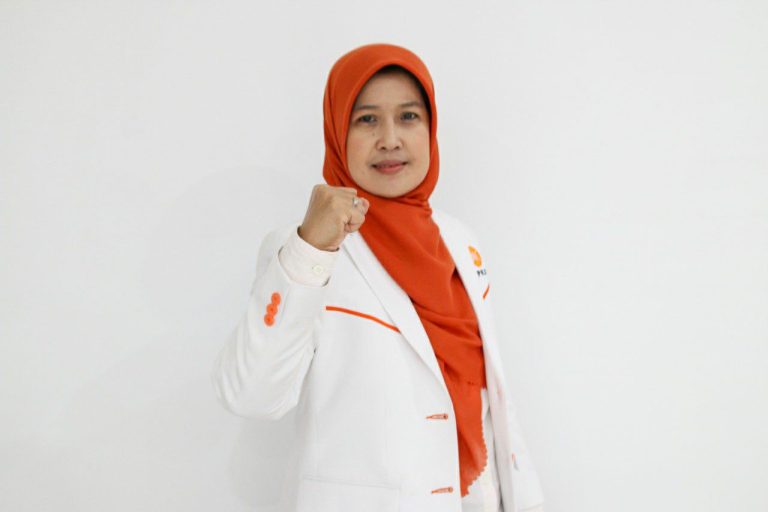 Hari Buruh, Ii Marlina: Pemkot Bekasi Harus Perhatikan Para Pekerja dari Kaum Ibu