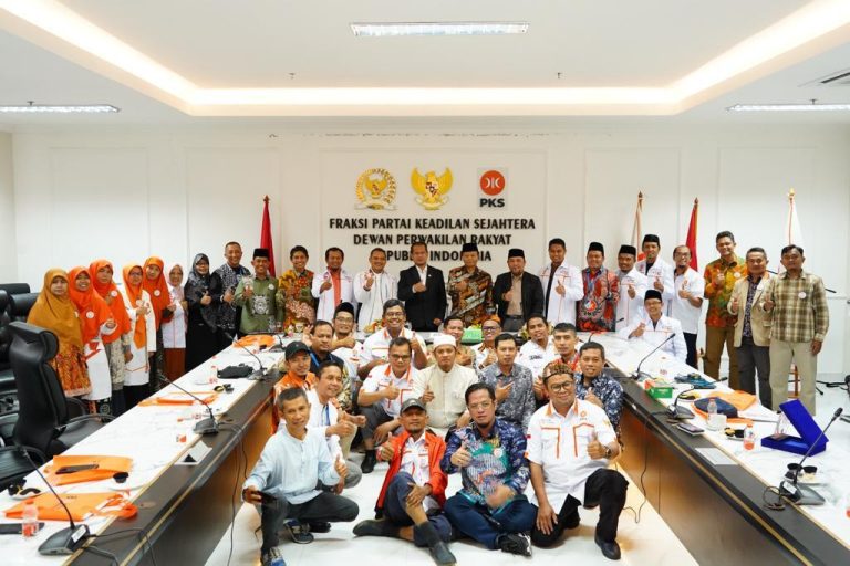 Raih Juara Dengan 6  Kategori BOE-3, BPJE DPD PKS Kota Bekasi Gandeng Omega Preneur Bina UMKM