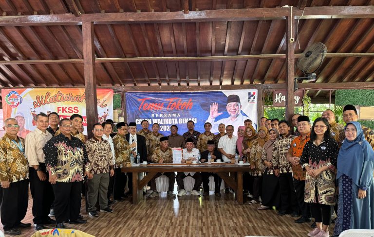 Forum Kepsek SMA/SMK Swasta Kota Bekasi Komitmen Dukung Herkos-Sholihin