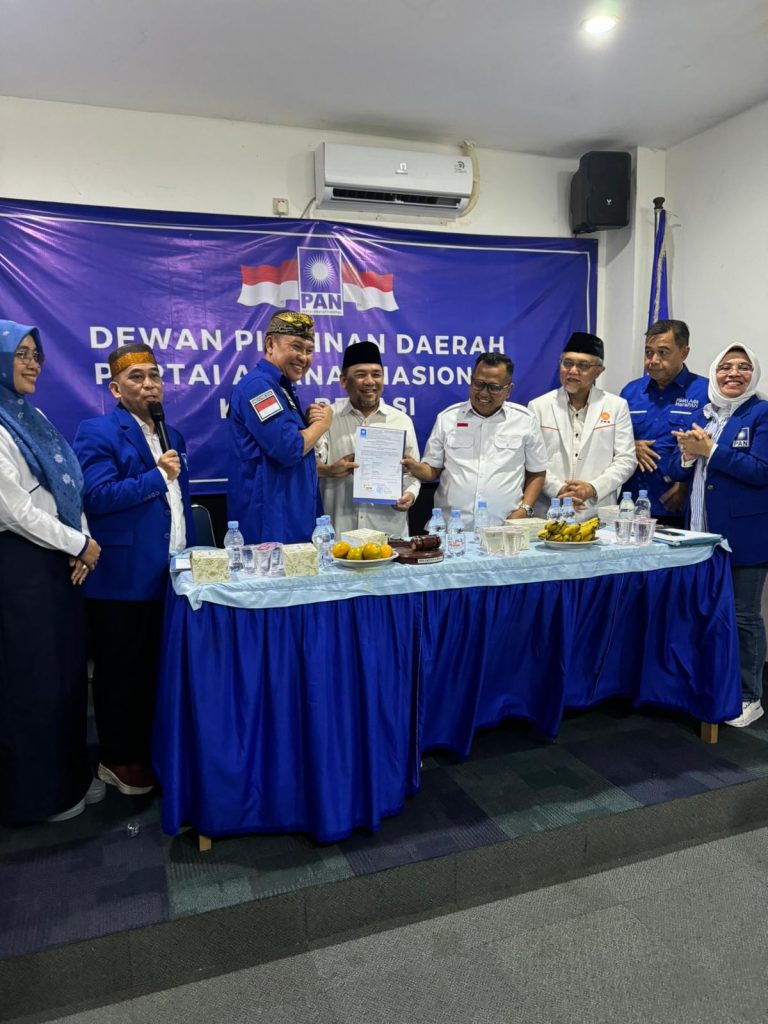 DPD PAN Kota Bekasi Resmi Serahkan Surat Rekomendasi untuk Heri Koswara-Sholihin di Pilkada 2024
